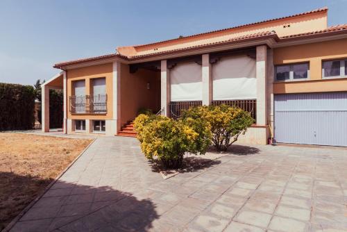 Casa con jardín en Valdepeñas, La Mancha