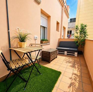 Flaugier Apartments (3-3)