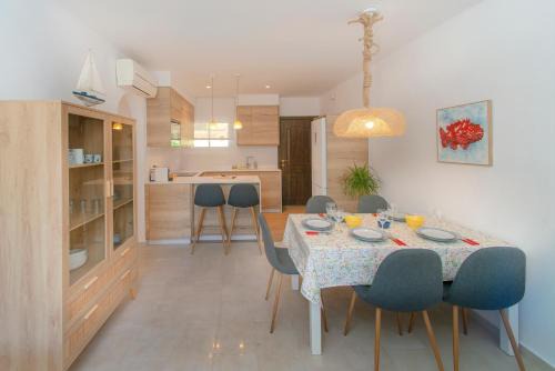 WELCS APARTAMENTO 399 EMP con piscina comunitaria