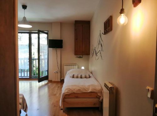 Apartment Geräumiges Studio mit Balkon Erta 2 Vall de Boí by Interhome