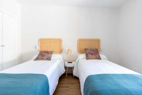 SevilleBnB Group- Santa Barbara Central Suites, Sevilla center