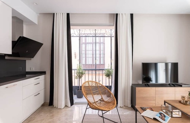 Hommyhome Seville 